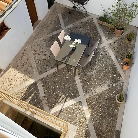 Casa Nuria, Haus Im Zentrum Von Pollensa, 10 Meter Von Der Calvario Treppe Entfernt, Fuer 6 Personen, Mit Wifi Und Klimaanlage, Hébergement de vacances *