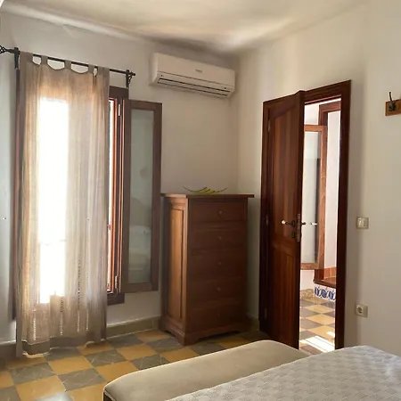 Casa Nuria, Haus Im Zentrum Von Pollensa, 10 Meter Von Der Calvario Treppe Entfernt, Fuer 6 Personen, Mit Wifi Und Klimaanlage, * Pollenca